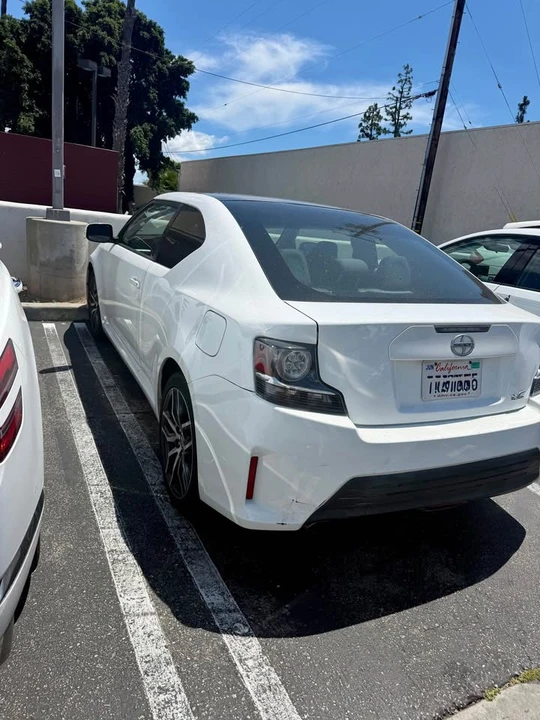 2014 Scion tC - Image 2 of 6