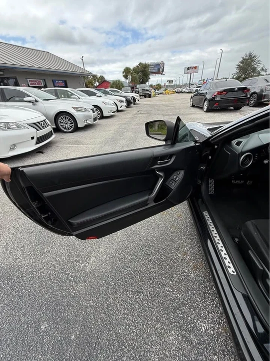 2014 Scion FR-S - Image 5 of 8