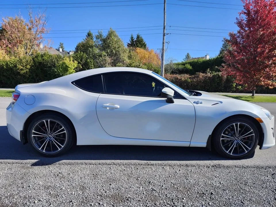 2014 Scion FR-S - Image 2 of 5