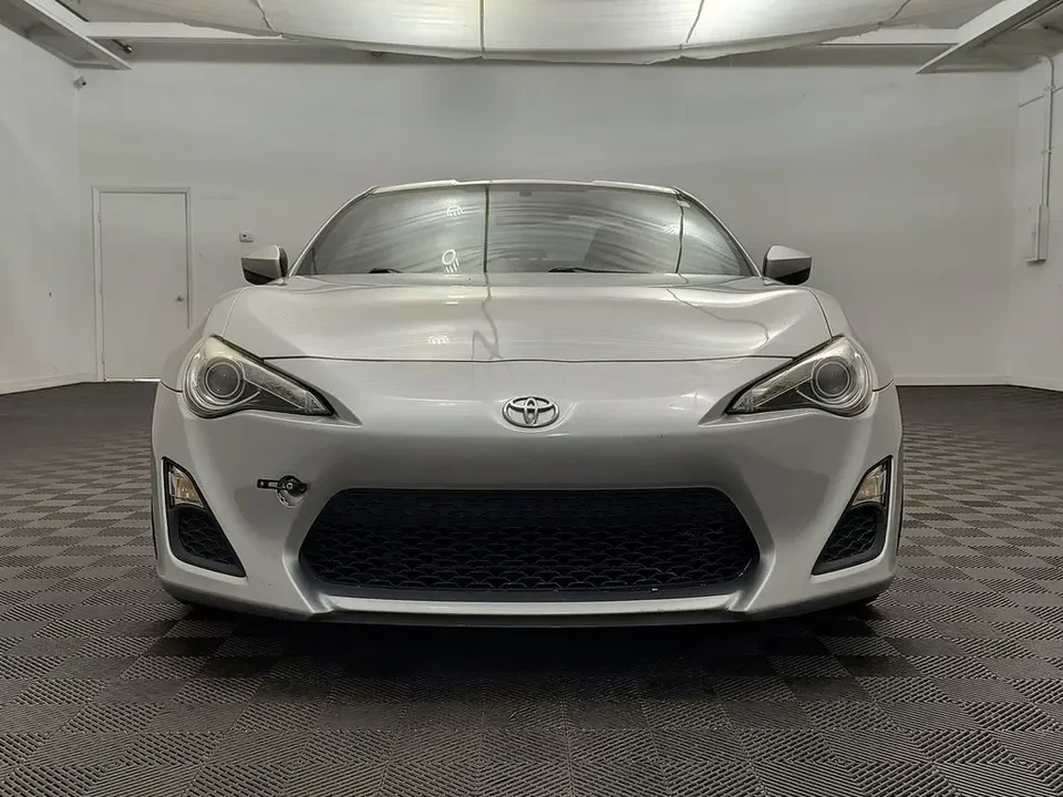 2014 Scion FR-S - Image 5 of 16