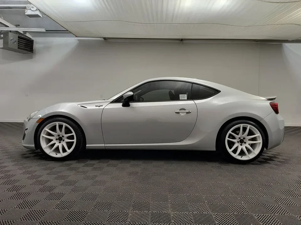 2014 Scion FR-S - Image 2 of 16