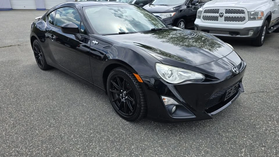 2014 Scion FR-S - Image 2 of 14