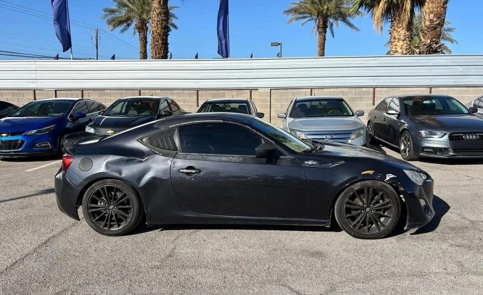 2014 Scion FR-S - Image 4 of 12