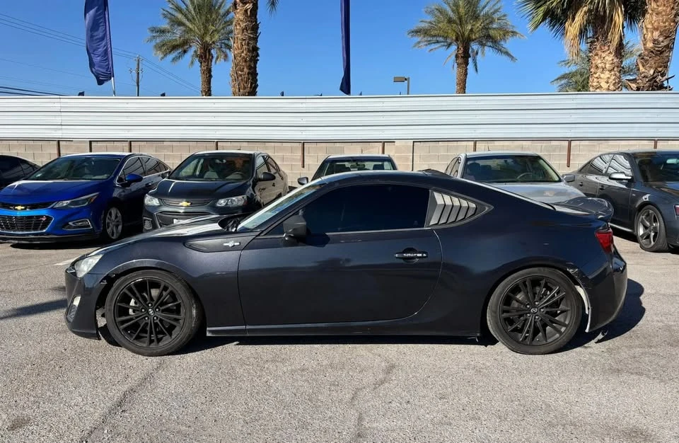 2014 Scion FR-S - Image 5 of 12