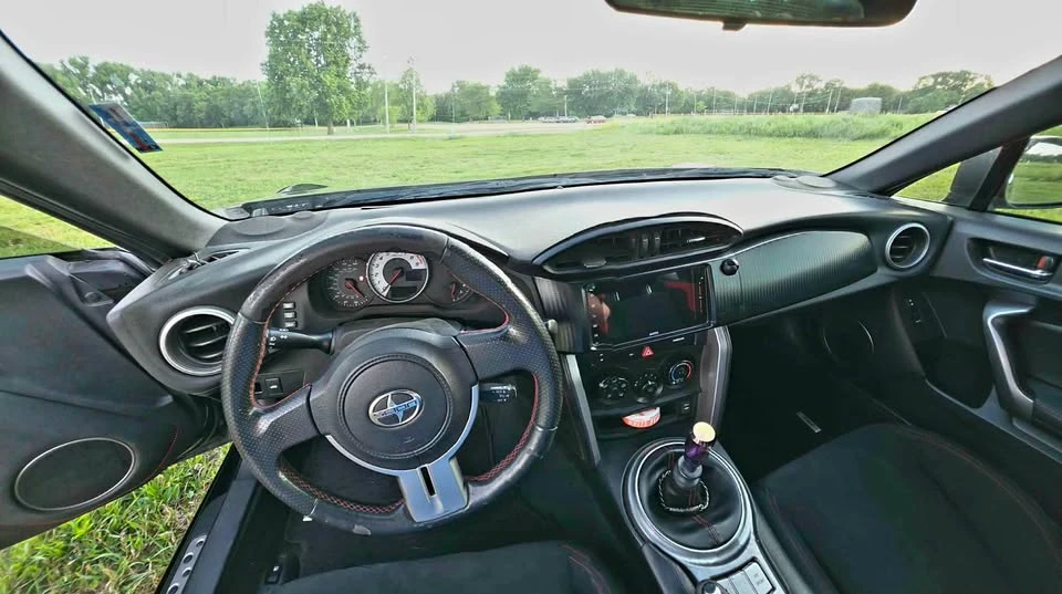 2014 Scion FR-S - Image 8 of 15