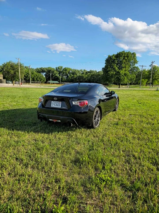 2014 Scion FR-S - Image 3 of 15