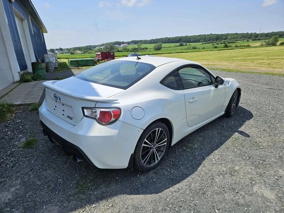 2014 Scion FR-S - Image 3 of 12