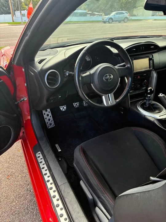 2014 Scion FR-S - Image 5 of 7