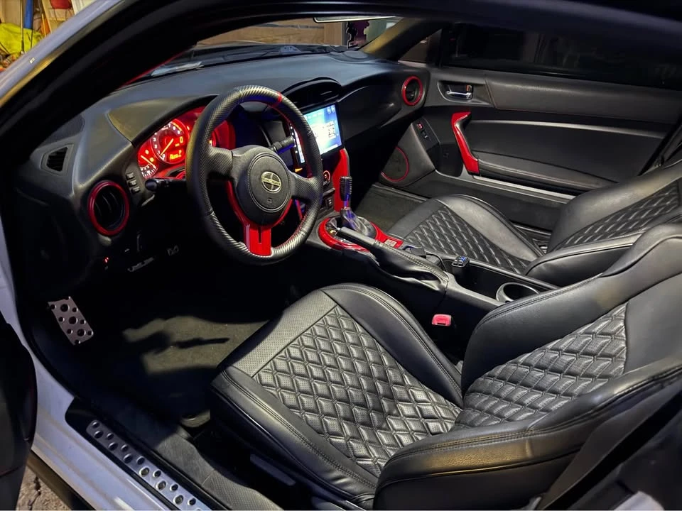 2014 Scion FR-S - Image 11 of 12