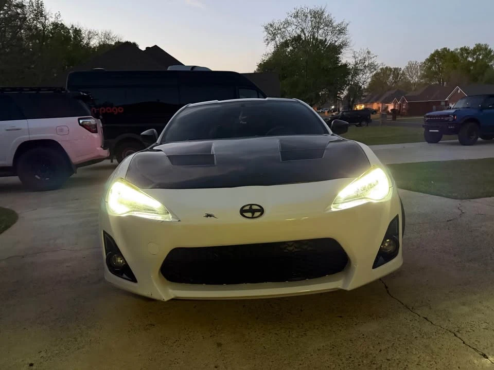 2014 Scion FR-S - Image 9 of 12