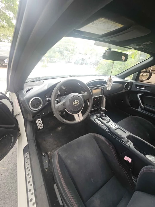 2014 Scion FR-S - Image 7 of 10