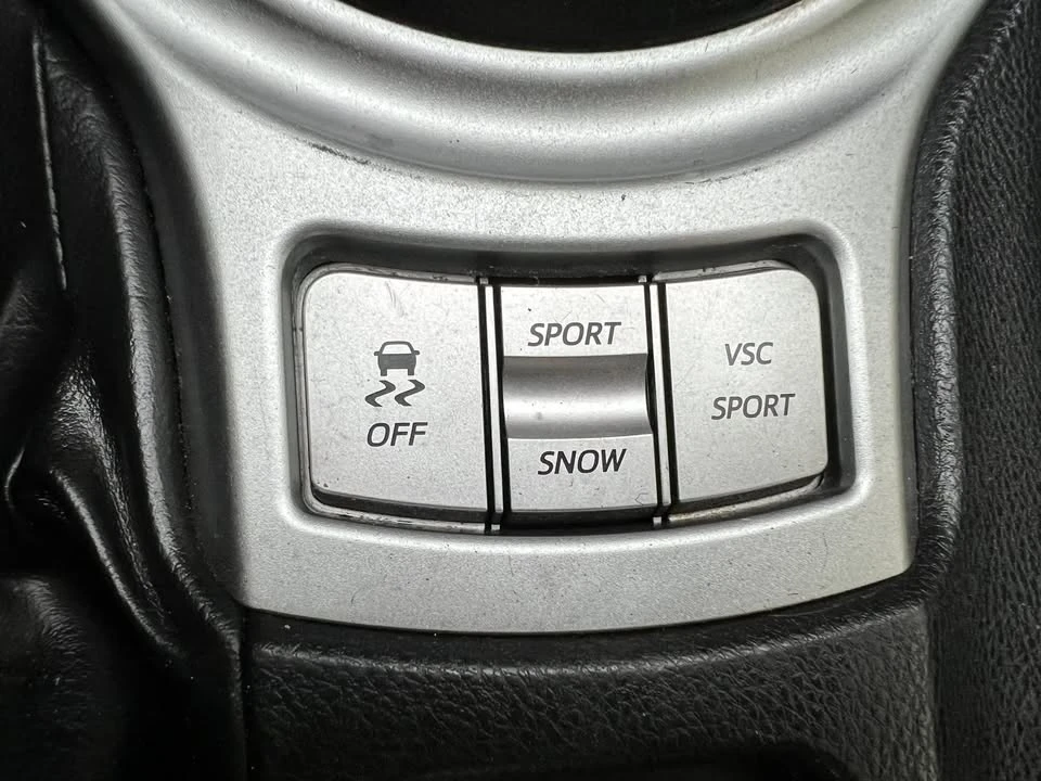 2014 Scion FR-S - Image 13 of 14