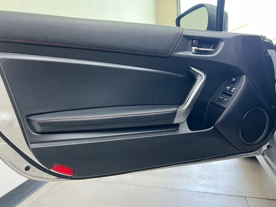 2014 Scion FR-S - Image 7 of 14