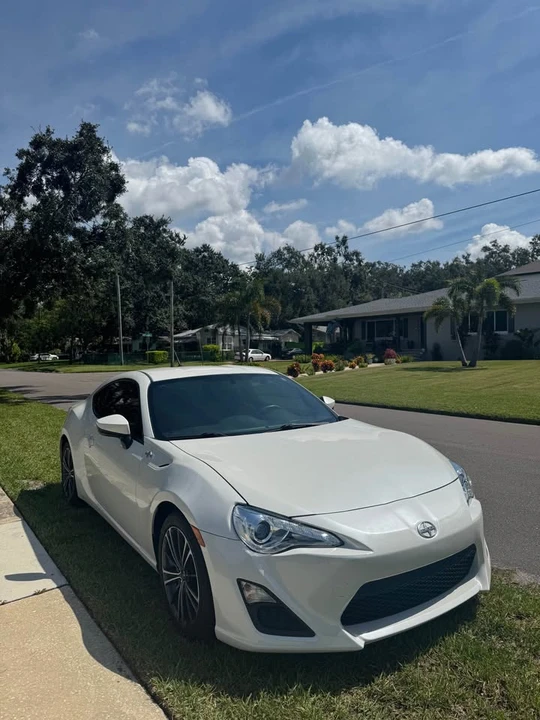 2014 Scion FR-S - Image 3 of 12