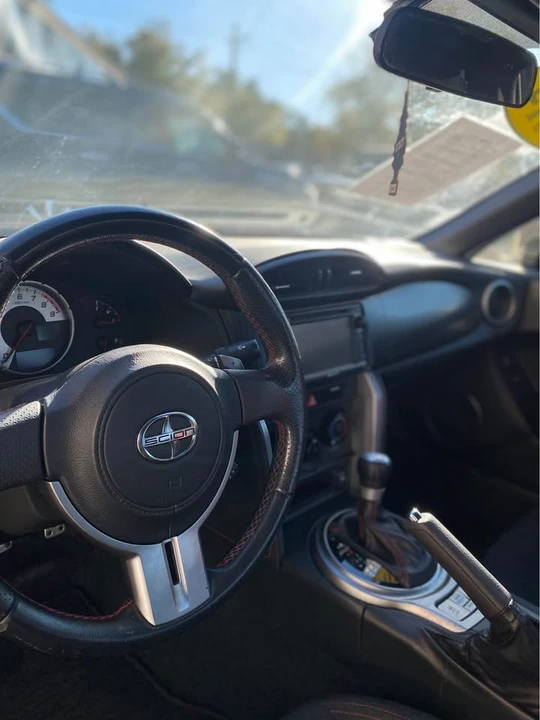 2014 Scion FR-S - Image 2 of 6