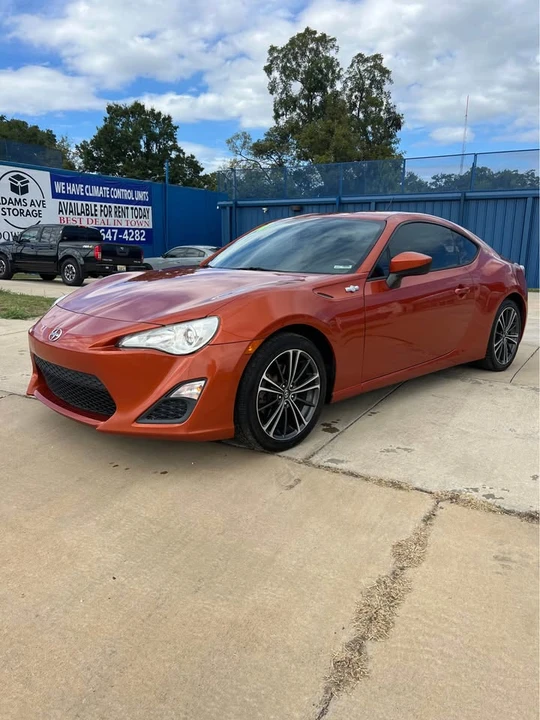 2014 Scion FR-S - Image 10 of 16
