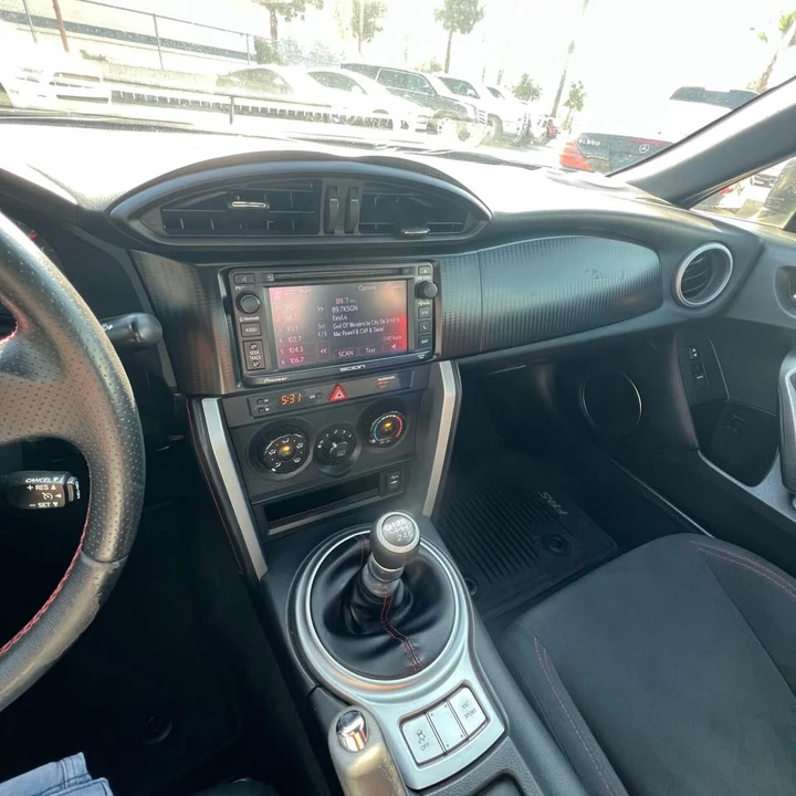 2014 Scion FR-S - Image 10 of 19