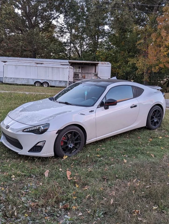 2014 Scion FR-S - Image 3 of 10