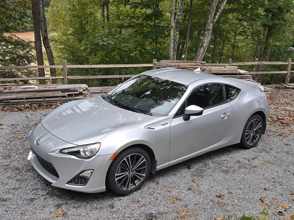 2014 Scion FR-S - Image 3 of 8