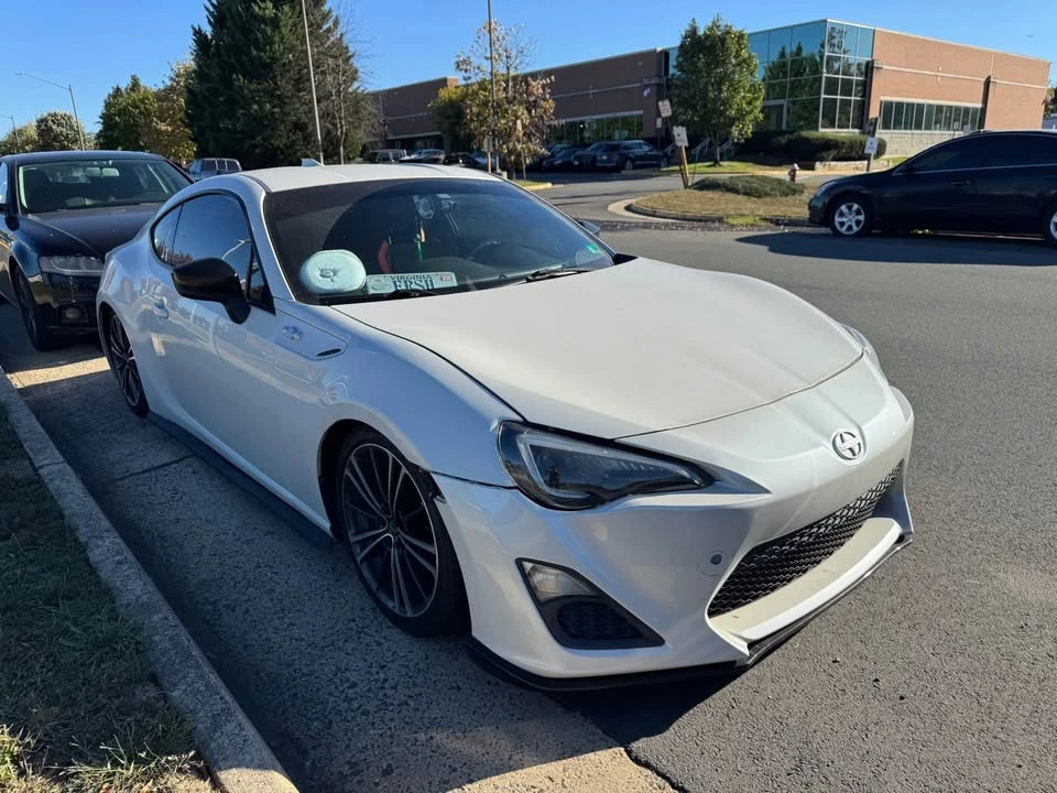 2014 Scion FR-S - Image 2 of 6