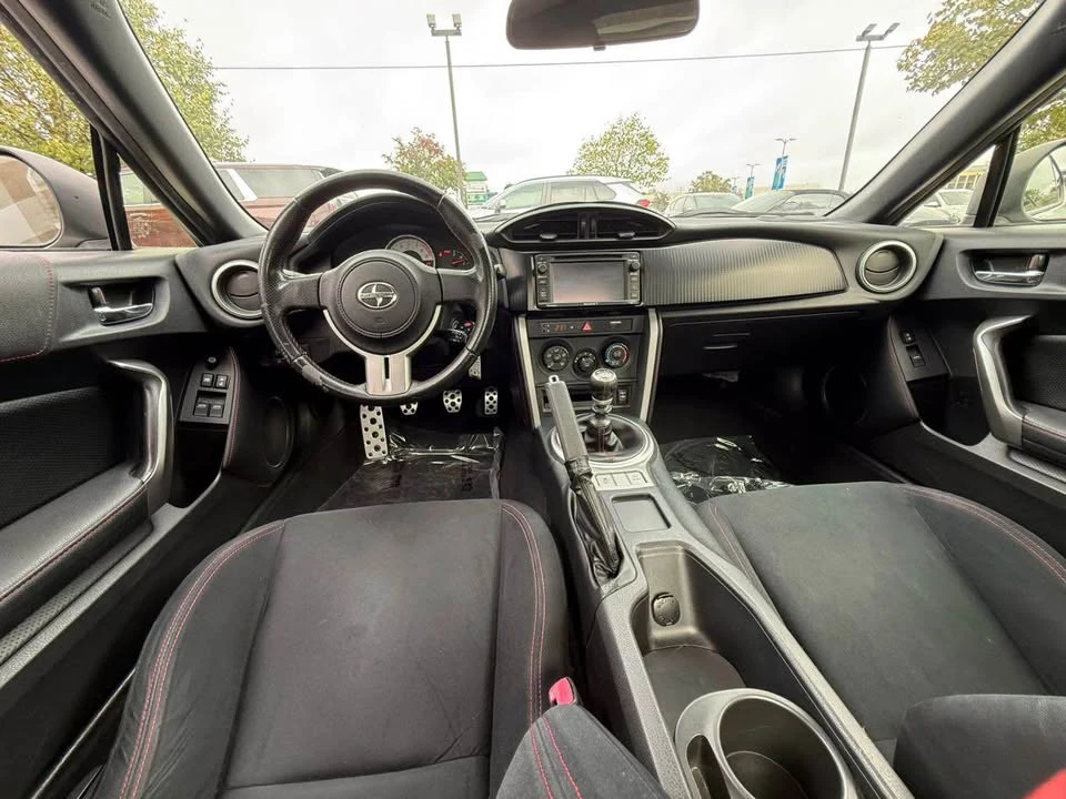 2014 Scion FR-S - Image 14 of 15