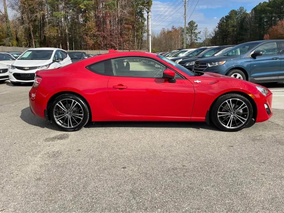 2014 Scion FR-S - Image 8 of 15