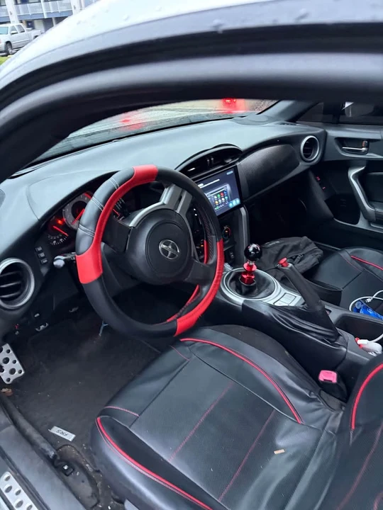 2014 Scion FR-S - Image 5 of 5