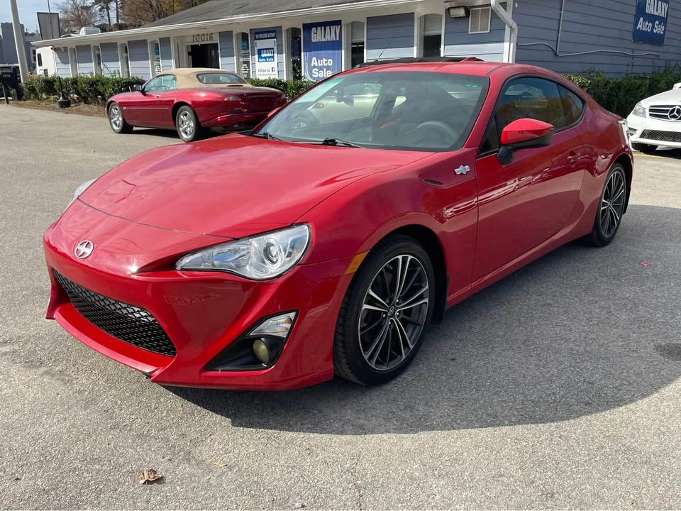 2014 Scion FR-S - Image 3 of 15
