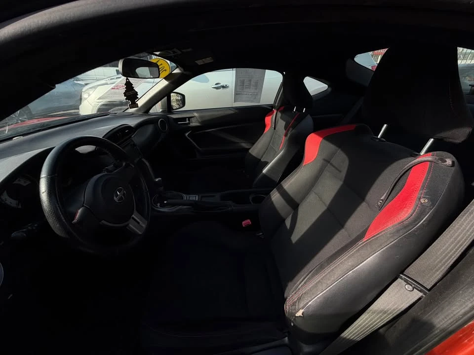 2014 Scion FR-S - Image 4 of 8