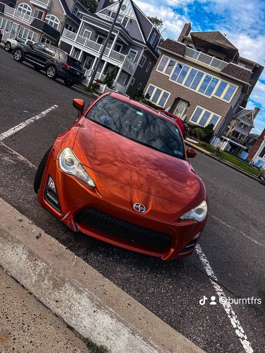 2014 Scion FR-S - Image 3 of 4