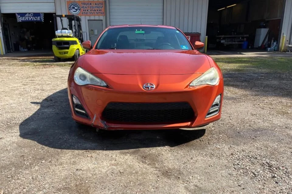 2014 Scion FR-S - Image 8 of 13