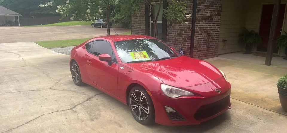 2014 Scion FR-S - Image 2 of 8
