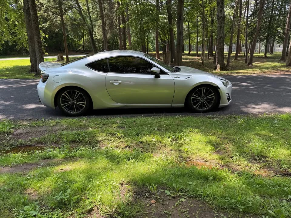 2014 Scion FR-S - Image 8 of 19