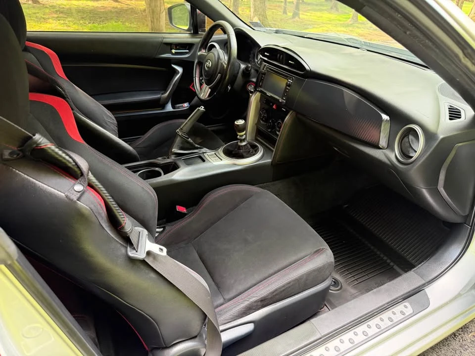 2014 Scion FR-S - Image 9 of 19