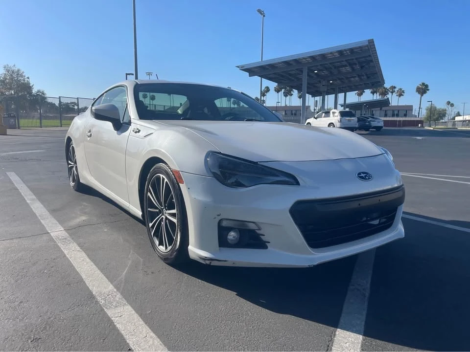 2014 Scion FR-S - Image 2 of 10