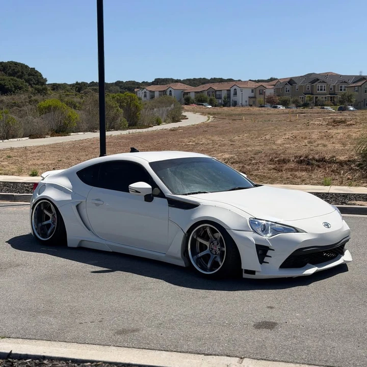 2014 Scion FR-S - Image 4 of 9