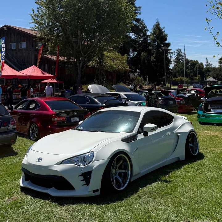 2014 Scion FR-S - Image 6 of 9