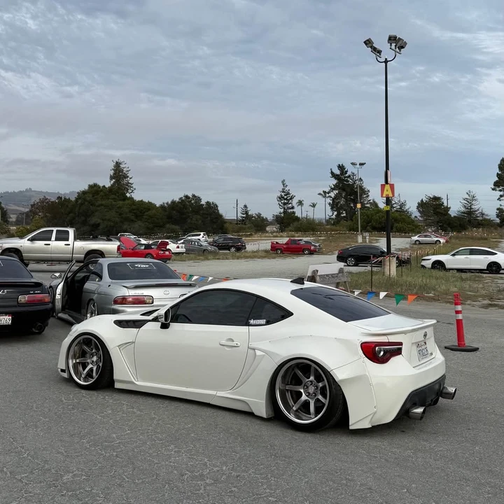 2014 Scion FR-S - Image 7 of 9