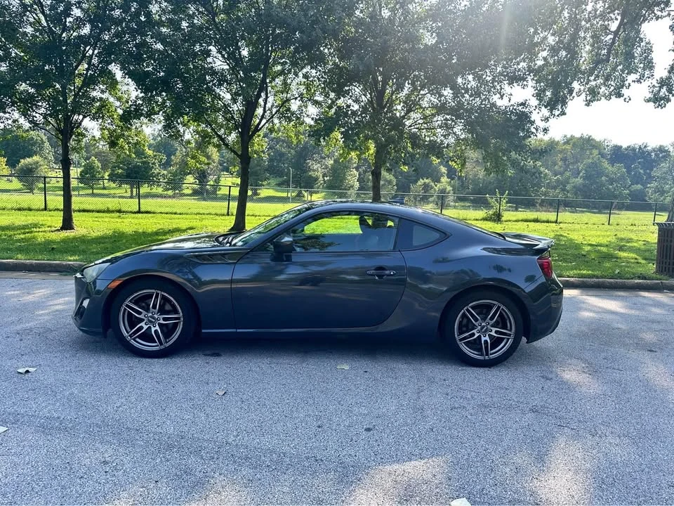 2014 Scion FR-S - Image 3 of 14