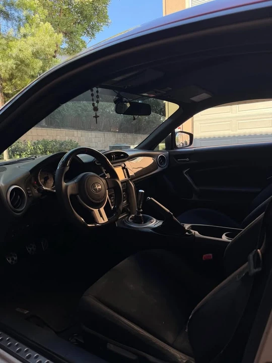 2014 Scion FR-S - Image 6 of 12