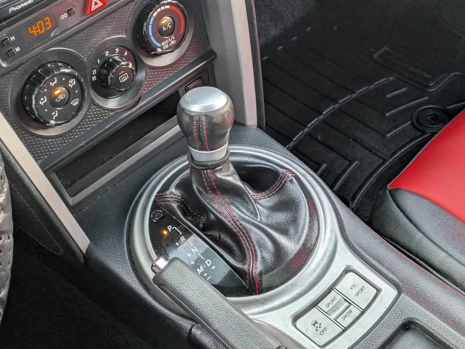 2014 Scion FR-S - Image 5 of 6
