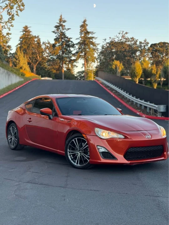 2014 Scion FR-S - Image 2 of 18