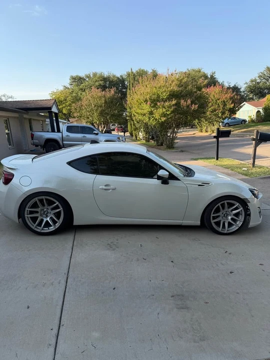 2014 Scion FR-S - Image 4 of 6