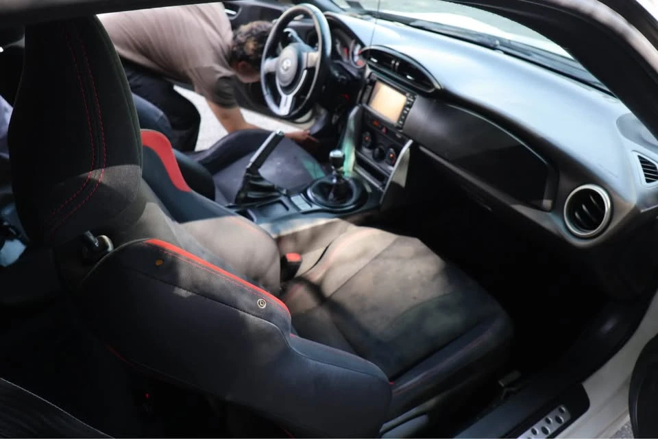 2014 Scion FR-S - Image 10 of 12