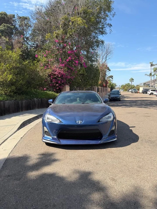 2014 Scion FR-S - Image 5 of 10