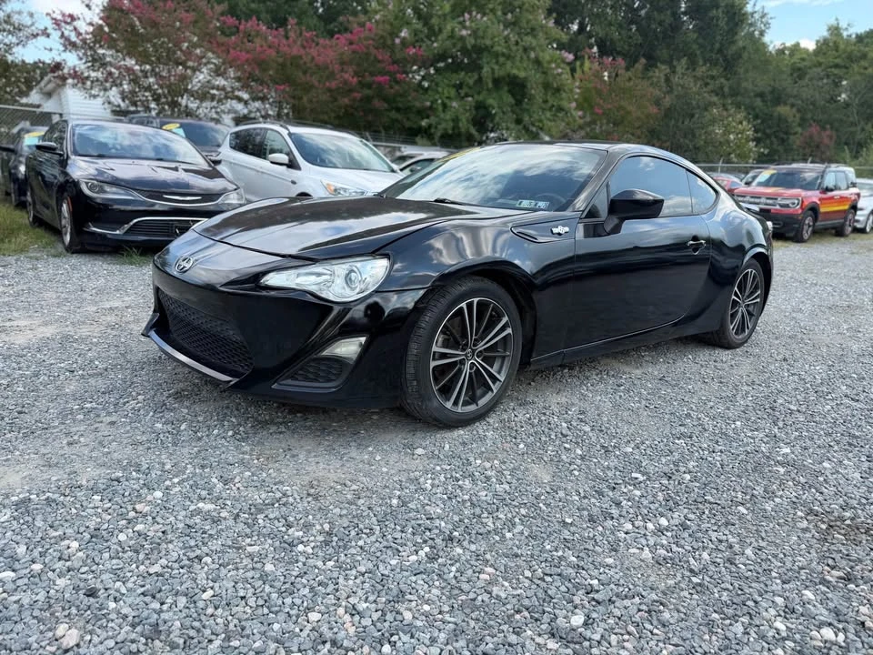2014 Scion FR-S - Image 2 of 13