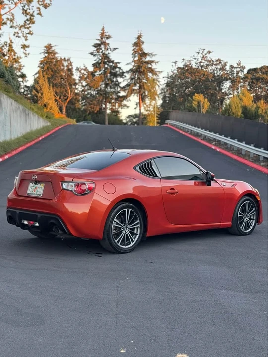 2014 Scion FR-S - Image 4 of 18