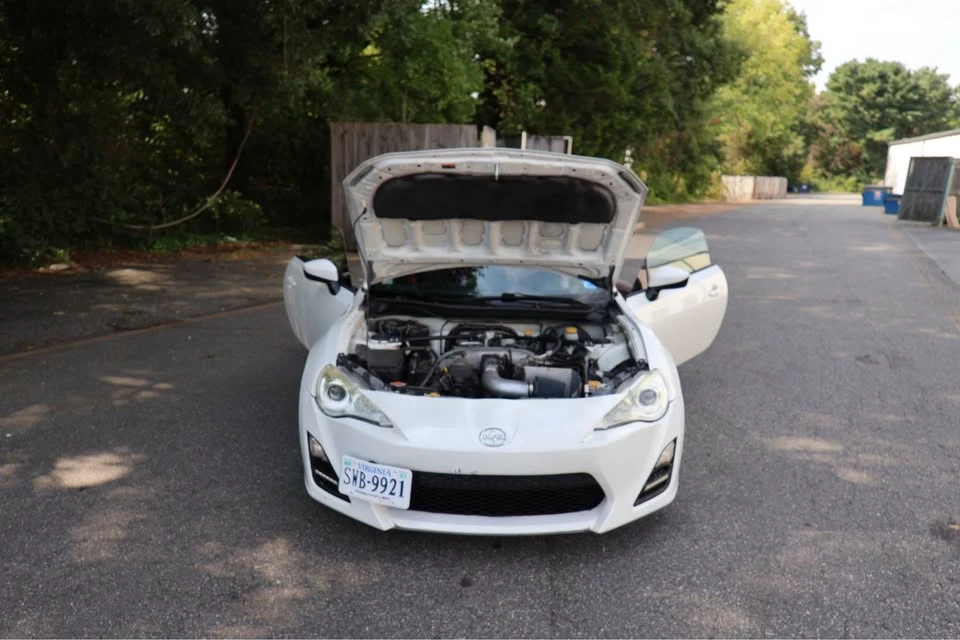 2014 Scion FR-S - Image 11 of 12