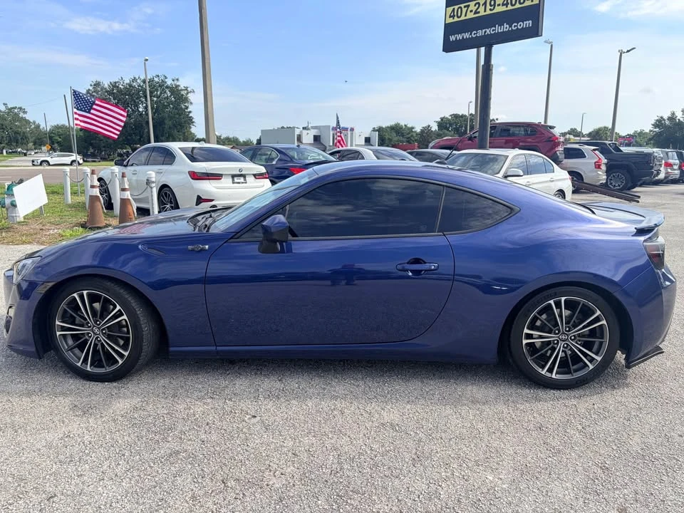2014 Scion FR-S - Image 2 of 9