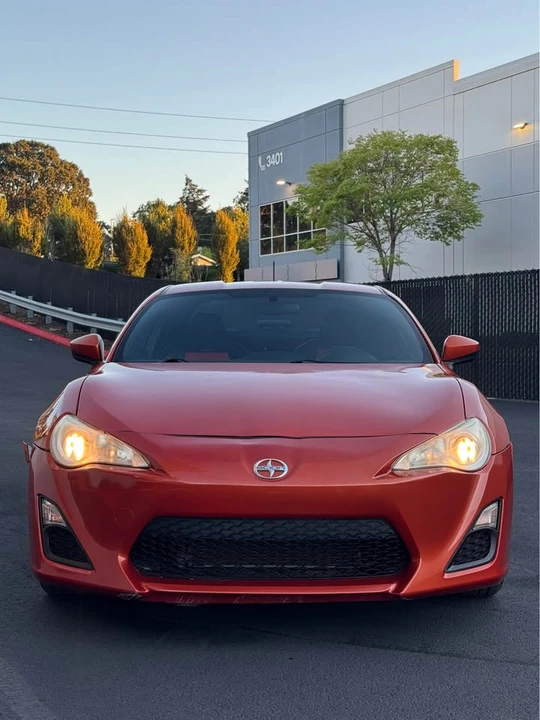 2014 Scion FR-S - Image 3 of 18